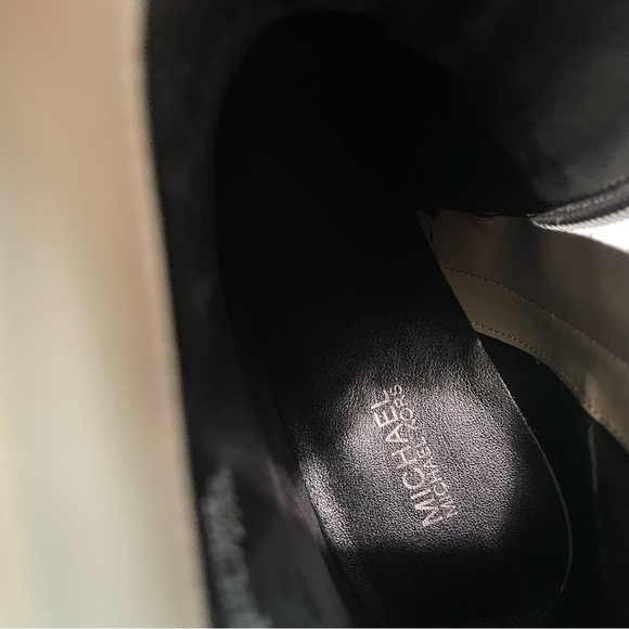 NEW Michael Kors Kadence Kitten Bootie EMB Faux Leather Color Sand Size 9.5M Box - Picture 14 of 16